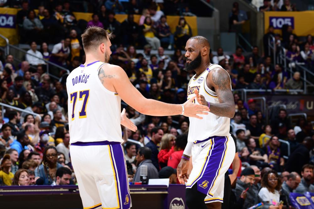 友谊超越输 友谊超越输